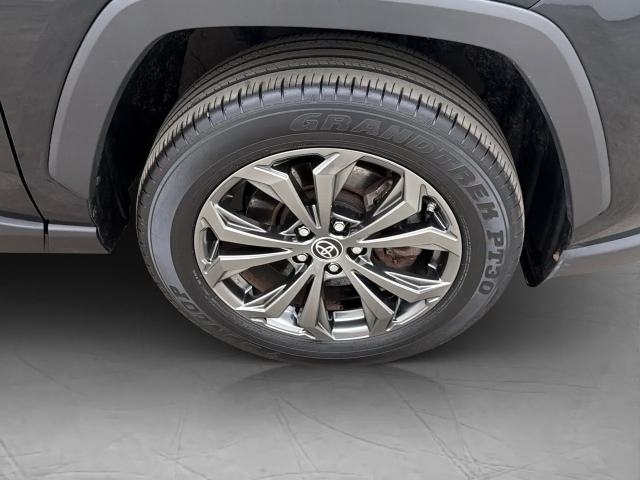 Vehicle image 35