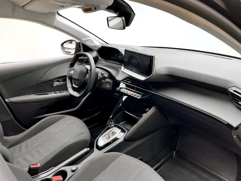 Peugeot 208 bild 11