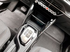 Peugeot 208 bild 10