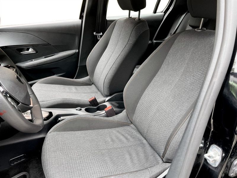 Peugeot 208 bild 4