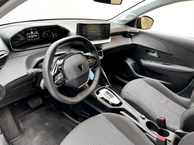 Peugeot 208 bild 5