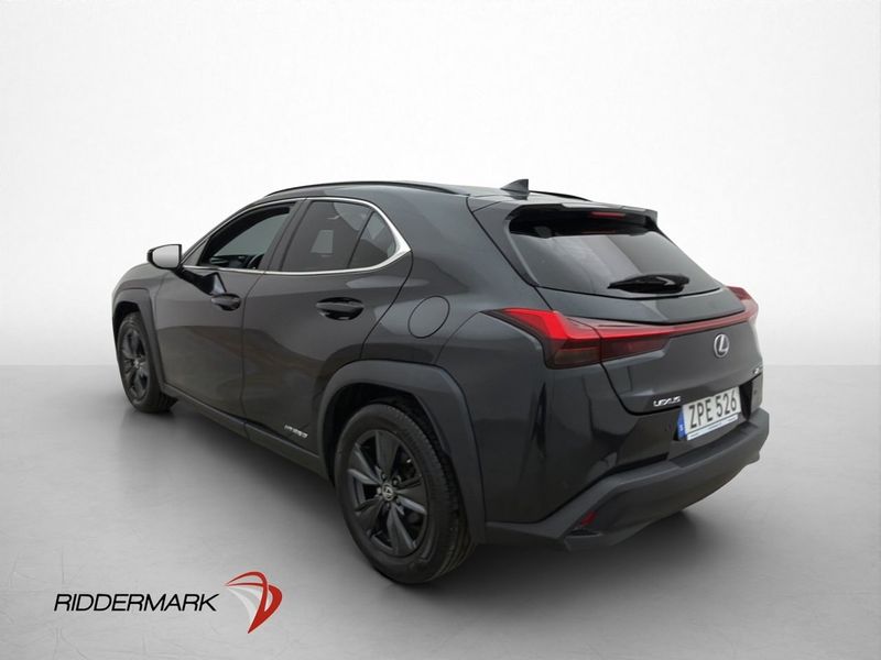 Lexus UX bild 5