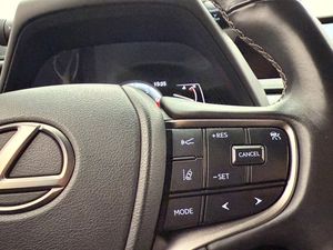 Lexus UX bild 16