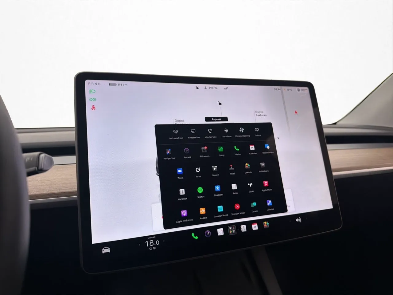 Vehicle image 22