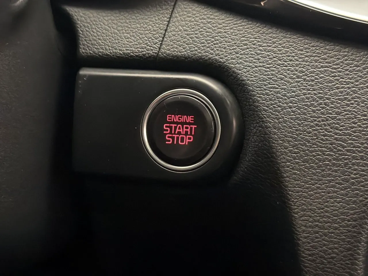 Vehicle image 29