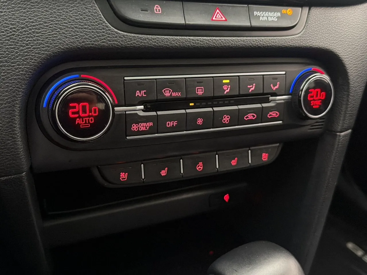 Vehicle image 24