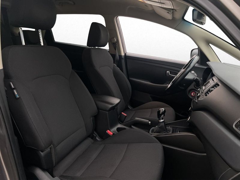 Kia Carens bild 12