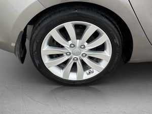 Kia Carens bild 26