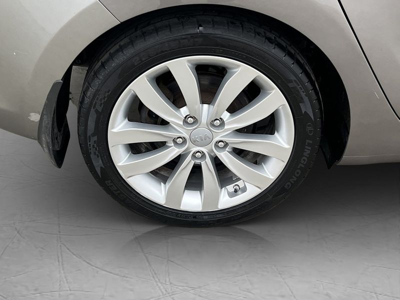 Kia Carens bild 26