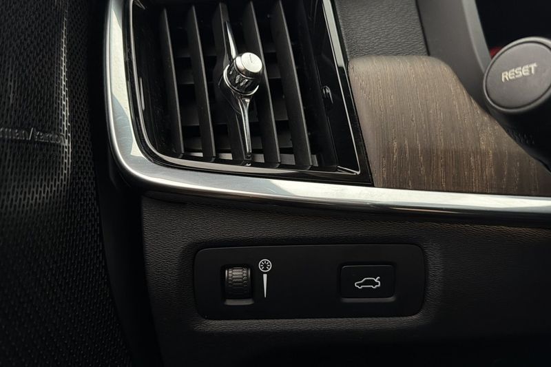 Volvo V90 bild 32