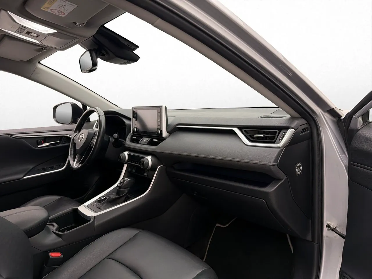 Vehicle image 30
