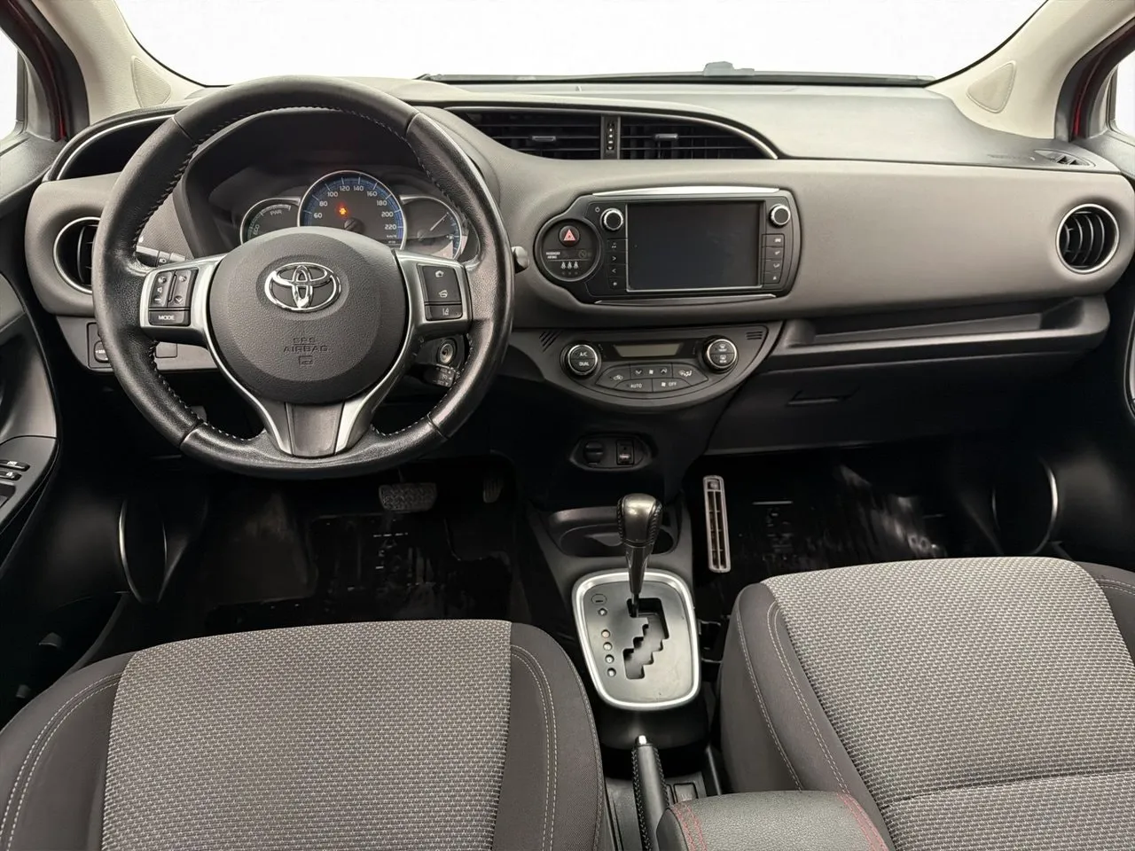Vehicle image 10