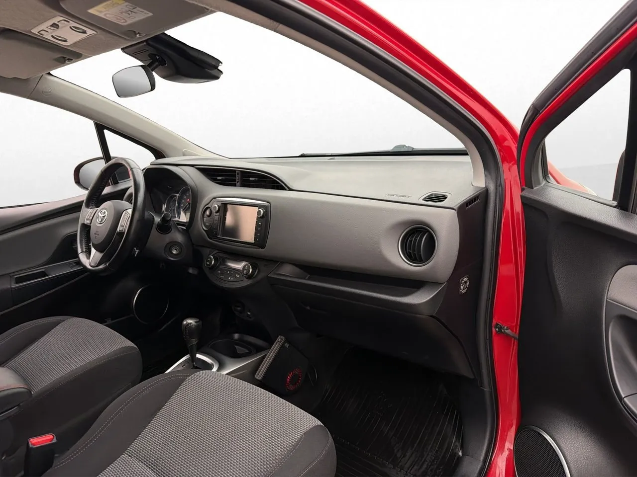 Vehicle image 21