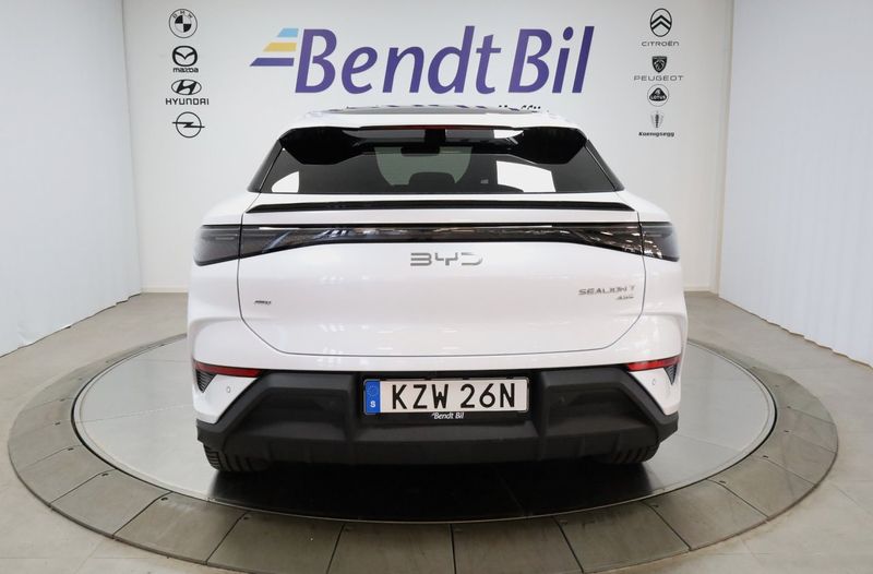 BYD Sealion 7 bild 8
