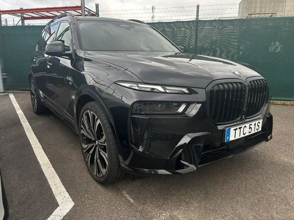 BMW X7 xDrive40d| M Sport Pro| 23" Individual | Panorama - 2025