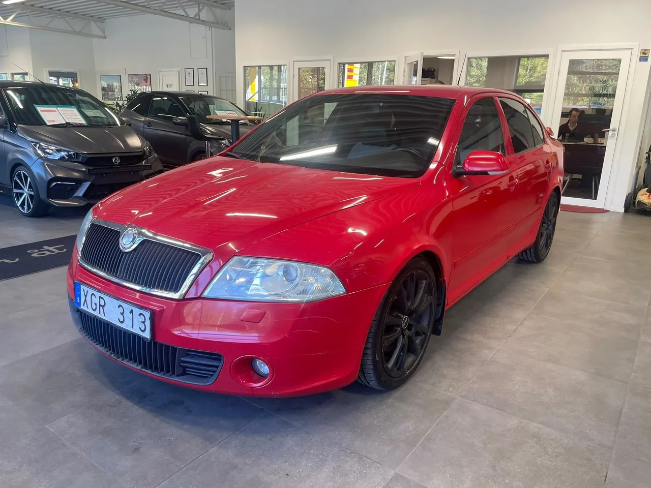Vehicle image 1