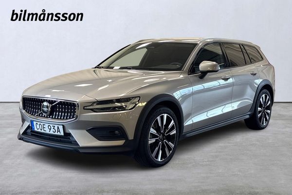 Volvo V60 Cross Country B4 AWD Diesel Plus - 2024