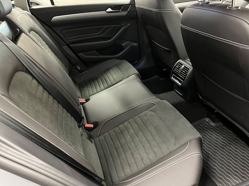 Volkswagen Passat bild 22