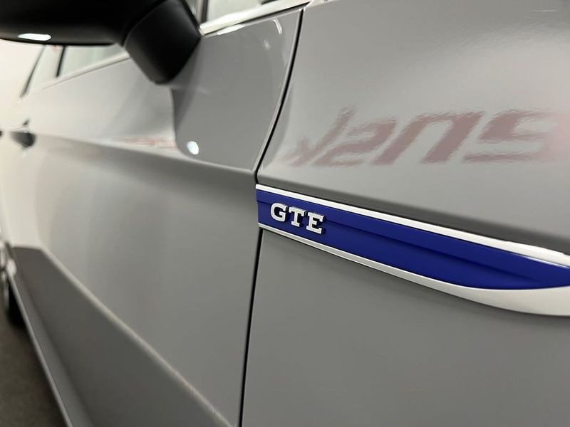 Volkswagen Passat bild 12