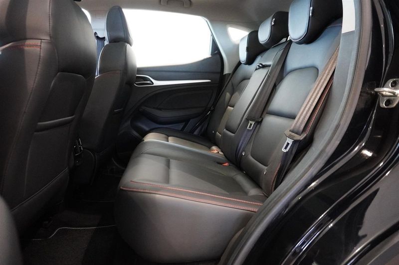 MG ZS EV bild 6