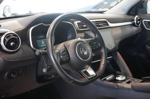 MG ZS EV bild 2