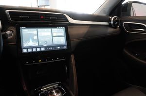 MG ZS EV bild 8