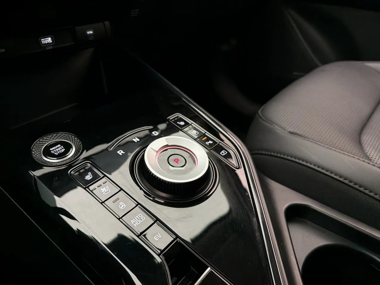 Vehicle image 20
