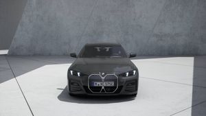 BMW i4 bild 2
