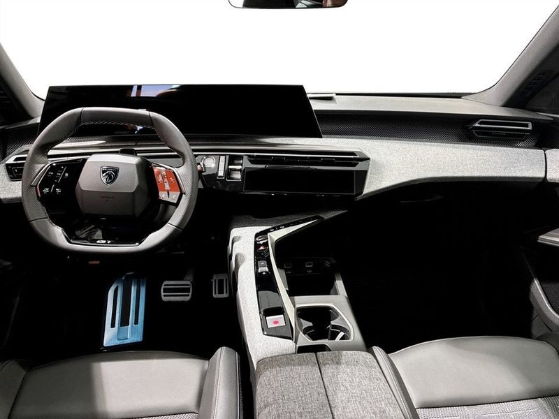 Peugeot e-5008 bild 6