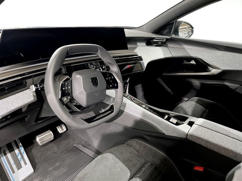Peugeot e-5008 bild 6