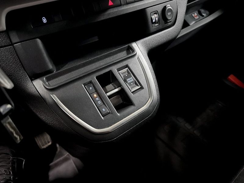 Citroen e-SpaceTourer bild 18