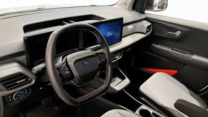 Ford Transit Courier bild 4