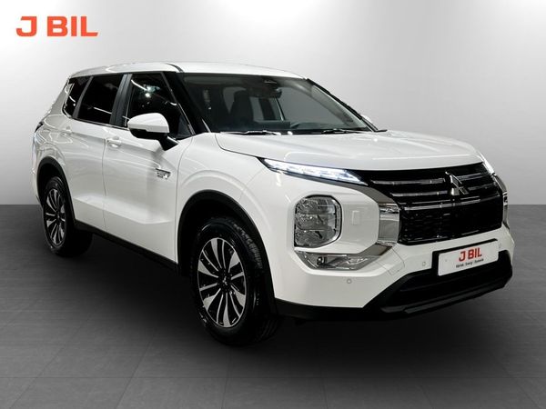 Mitsubishi Outlander Invite PHEV 4WD - PRIVATLEASING - 2026