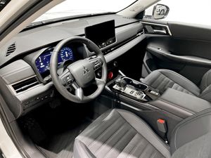 Mitsubishi Outlander bild 6