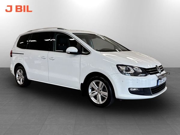 Volkswagen Sharan Premium 2.0 TDi 150hk AWD 7-SITS PANO B-KAMERA - 2015