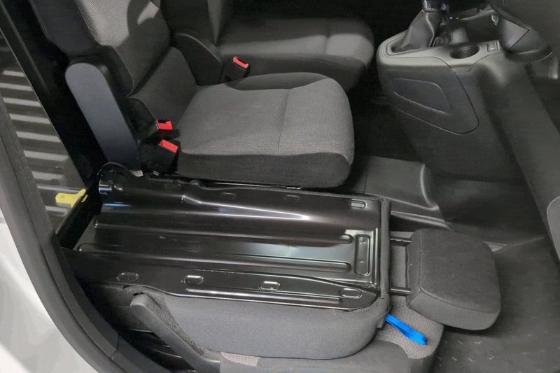 Peugeot Partner bild 15