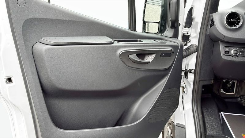 Mercedes Sprinter bild 12