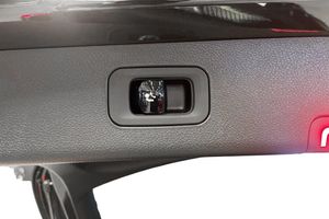 Mercedes E300 bild 16
