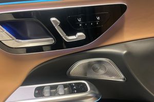 Mercedes E300 bild 13