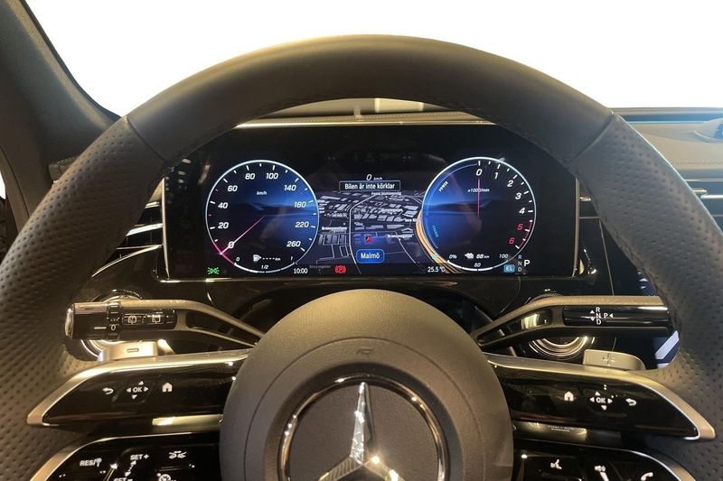 Mercedes E300 bild 7