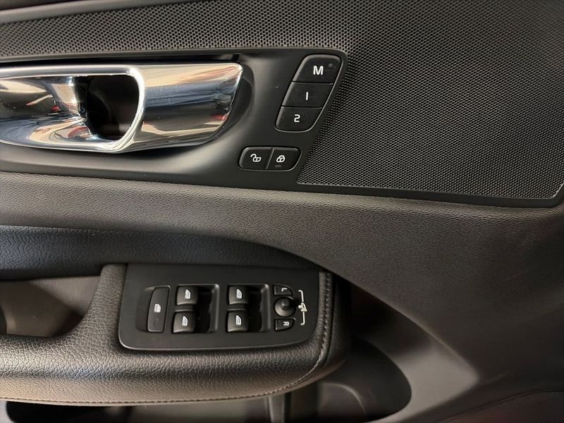 Volvo XC60 bild 4