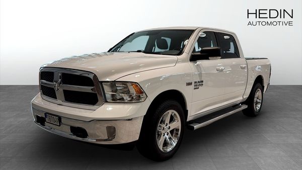 RAM 1500 V8 Nyservad | Låg skatt - 2019