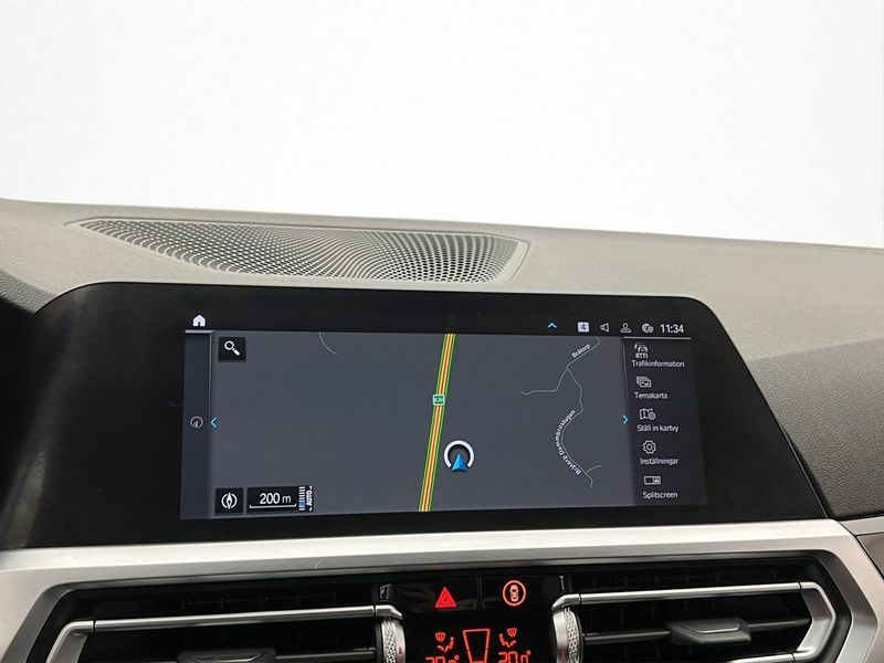 BMW 330 bild 25