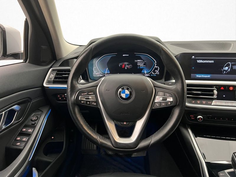 BMW 330 bild 14