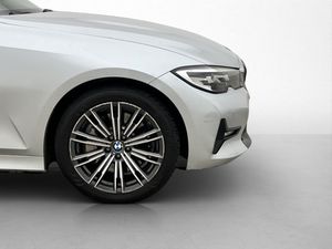 BMW 330 bild 36
