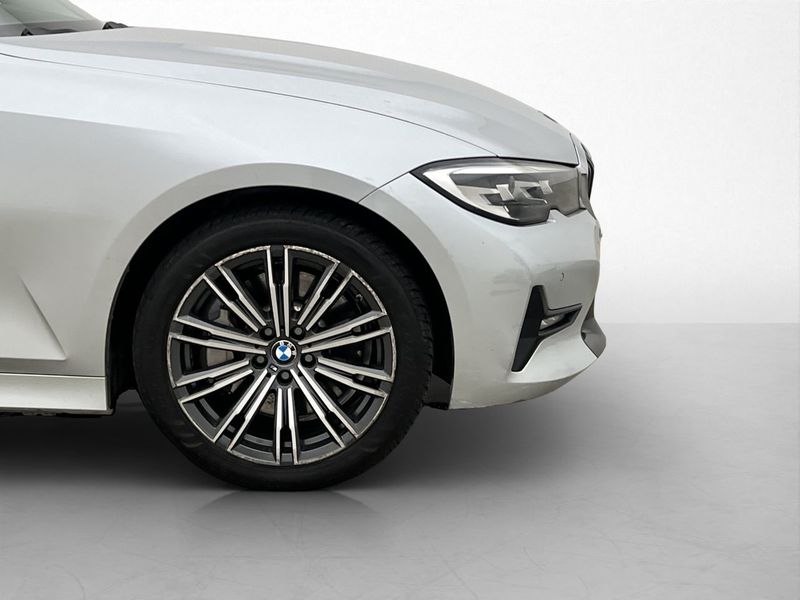 BMW 330 bild 36