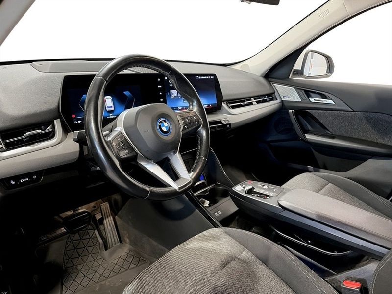 BMW iX1 bild 5