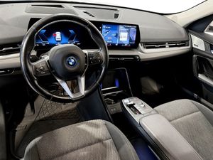 BMW iX1 bild 6