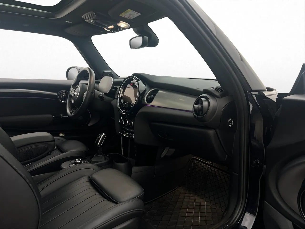 Vehicle image 21