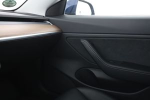 Tesla Model 3 bild 29